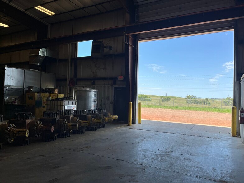 More Photos Of 3102 Main Street, Watford City Industrial For Sale