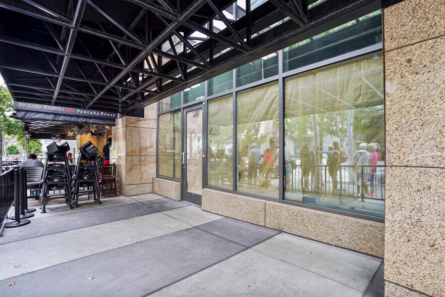 More Photos Of 550 Front St, San Diego Apartments For Sale