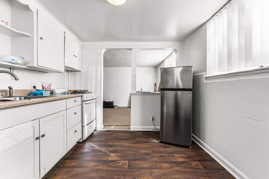 More Photos Of 1435 Depew St, Lakewood Apartments For Sale