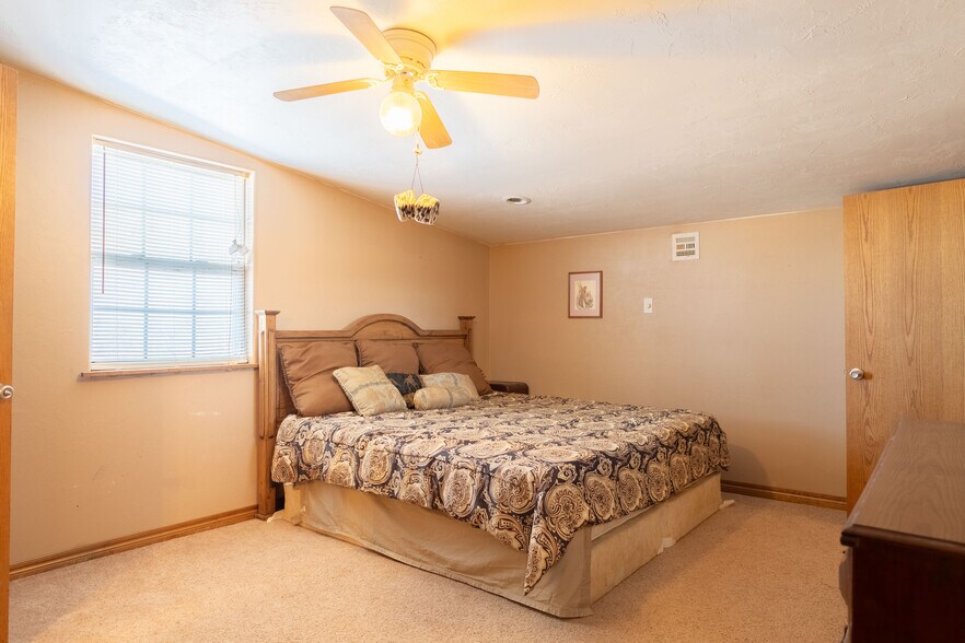 More Photos Of 23876 160th St, Maysville Land For Sale