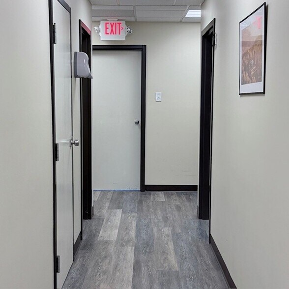 More Photos Of 2202 N Berkshire Rd, Charlottesville Medical For Sale