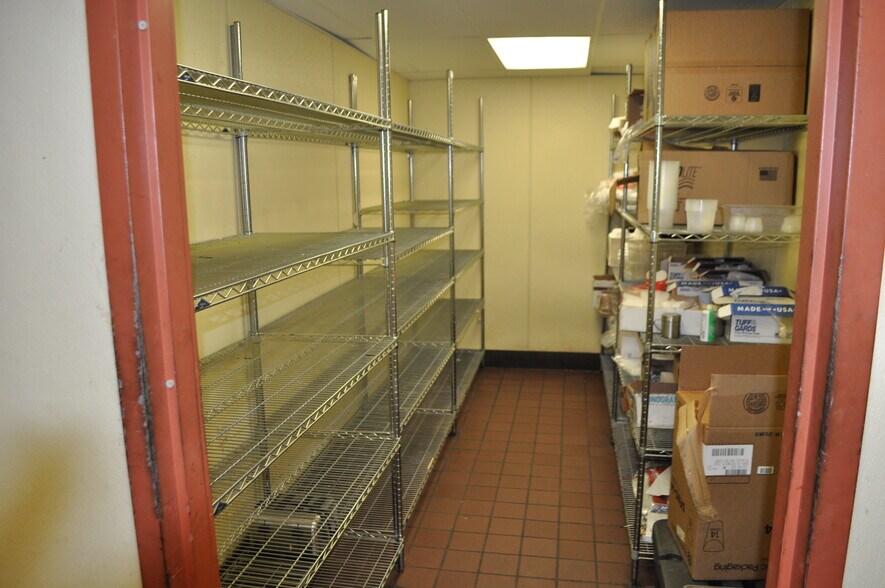 More Photos Of 7340 Fairlane Village Mall, Pottsville Freestanding For Sale