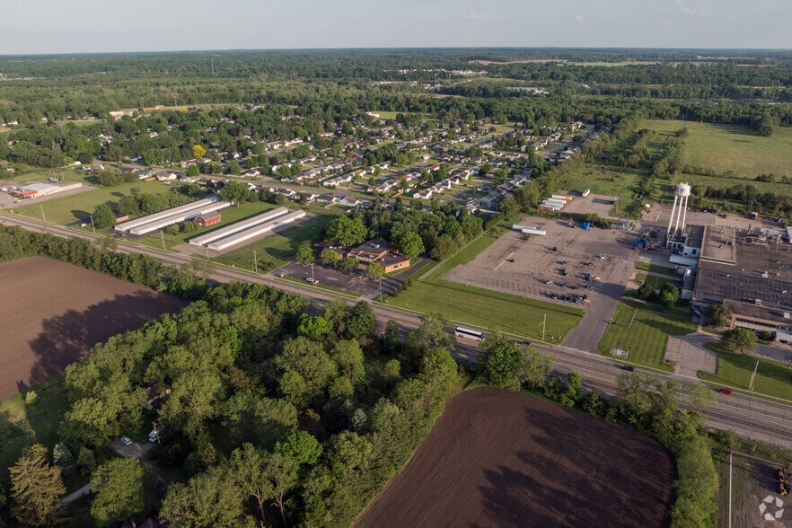 More Photos Of 9880 E Michigan Ave, Galesburg Medical For Sale