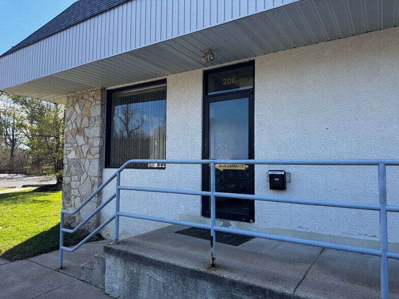 More Photos Of 860 Route 168, Blackwood Storefront Retail Office For Sale