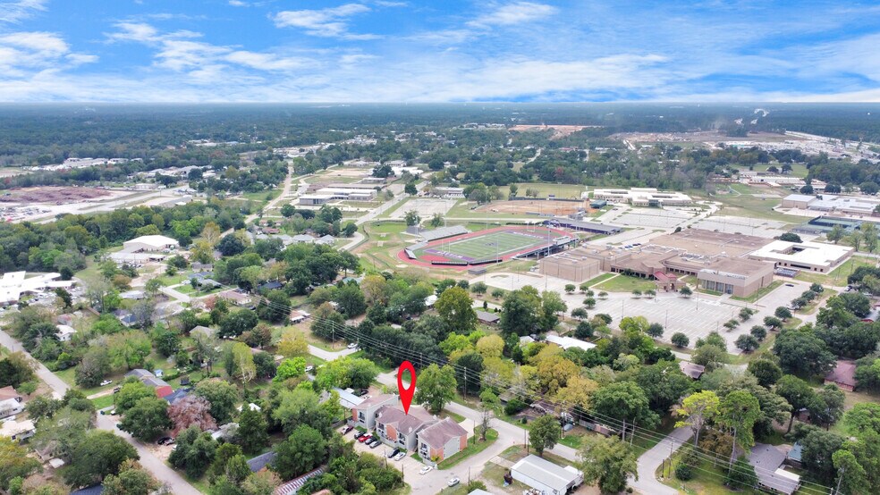 More Photos Of 214 Longstreet Rd, Willis Apartments For Sale