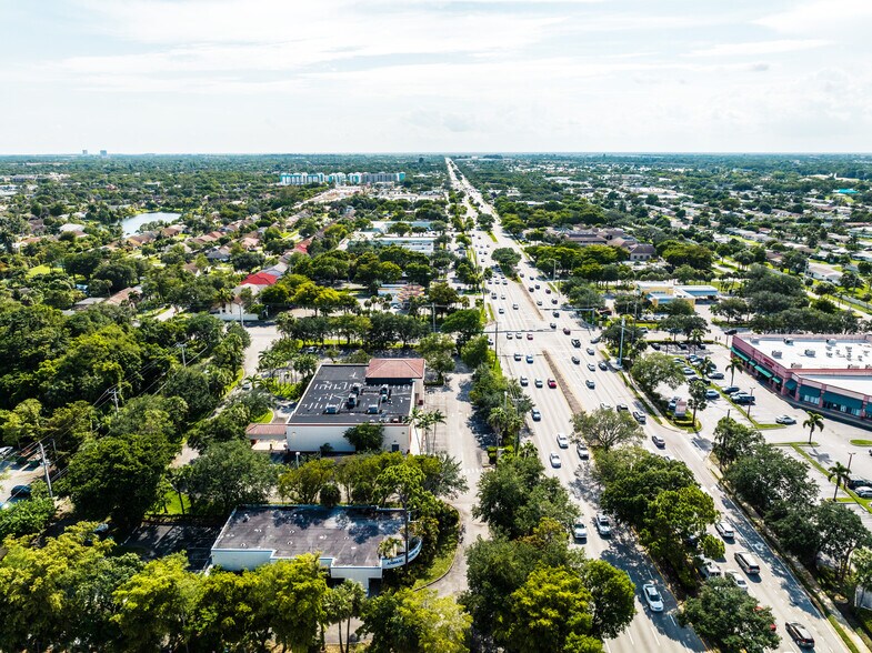 More Photos Of 6980 W Commercial Blvd, Lauderhill Drugstore For Sale