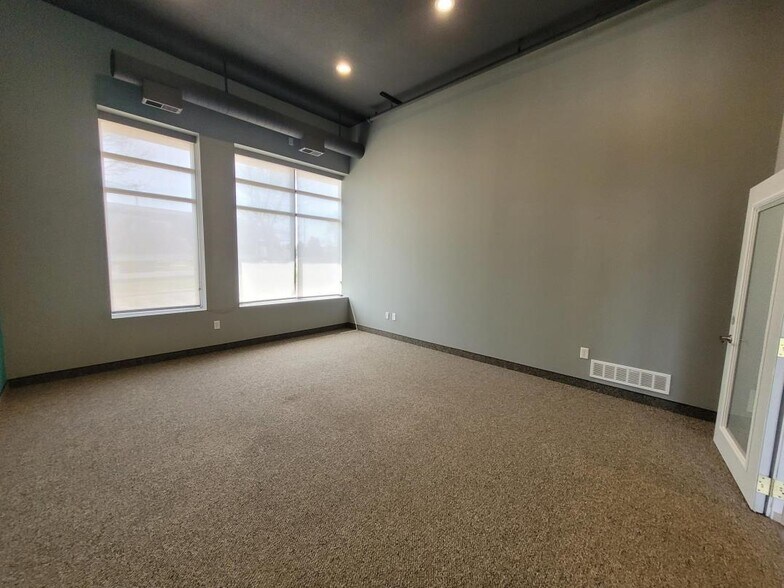 More Photos Of 404-536 Whiskey Rd NW, Isanti Storefront Retail Office For Sale