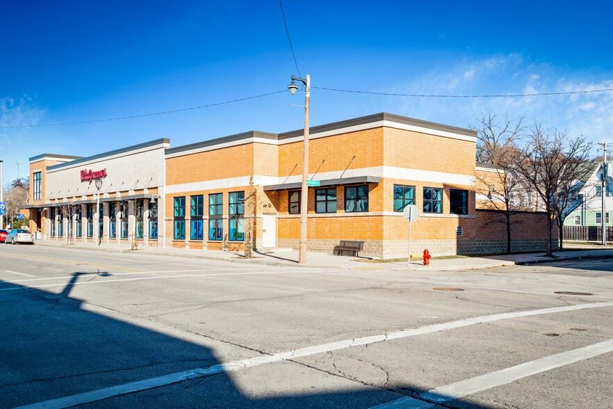 More Photos Of 2826 N Dr Martin Luther King Jr Dr, Milwaukee Drugstore For Lease