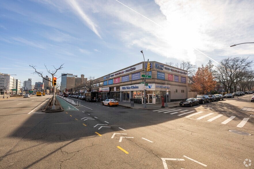 More Photos Of 11616 Queens Blvd, Forest Hills Office For Lease