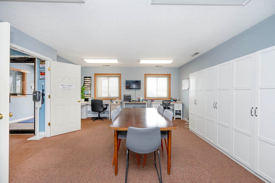 More Photos Of 180 Robert Curry Dr, Martinsville Daycare Center For Sale