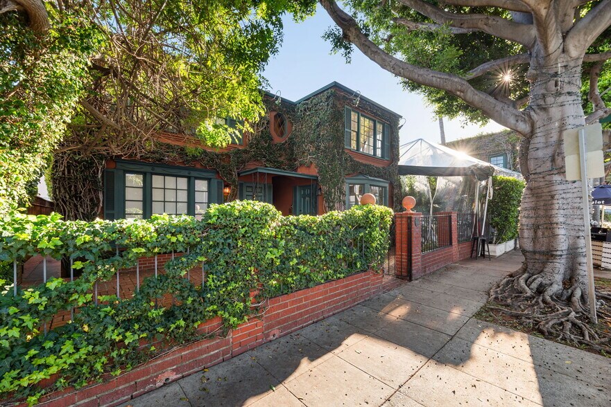 More Photos Of , Beverly Hills Unknown For Sale