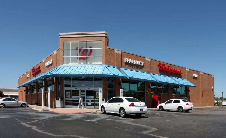 Primary Photo Of 25 Bills Blvd, Martinsville Drugstore For Lease