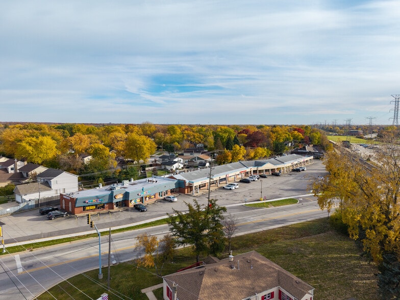 Primary Photo Of 1-55 S Wolf Rd, Prospect Heights General Retail For Sale