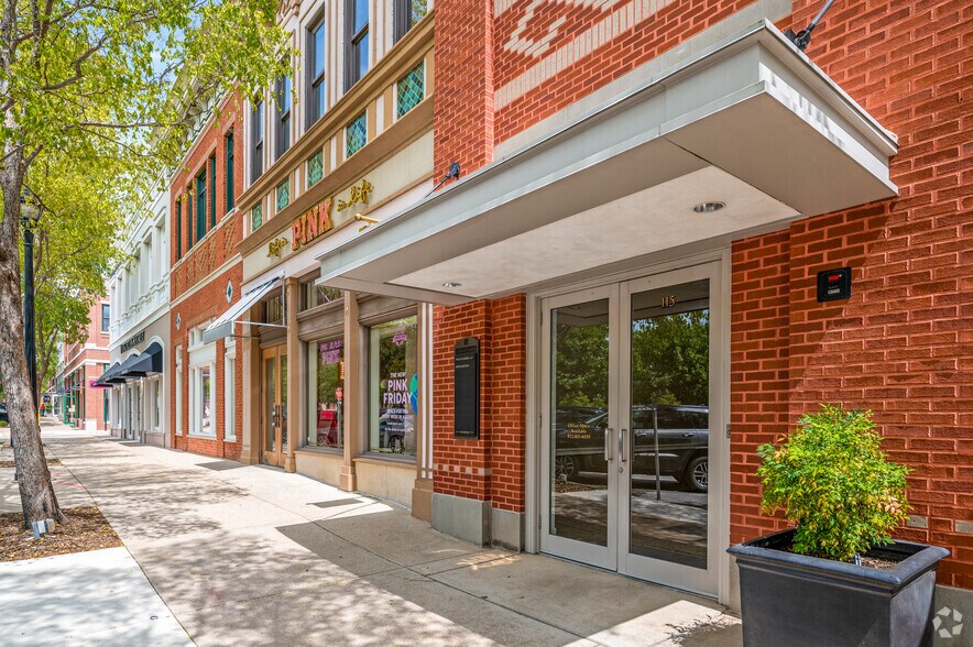 More Photos Of 1256 Main St, Southlake Unknown For Lease