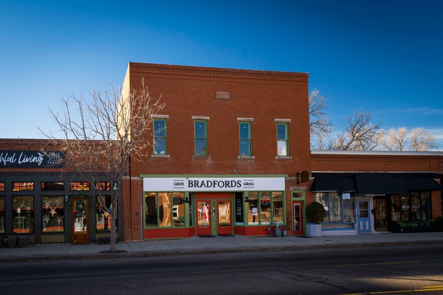 More Photos Of 335 Mountain Ave, Berthoud Restaurant For Sale