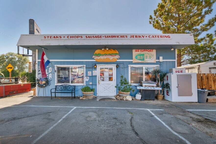 More Photos Of 198 Main St, Bridgeport Restaurant For Sale