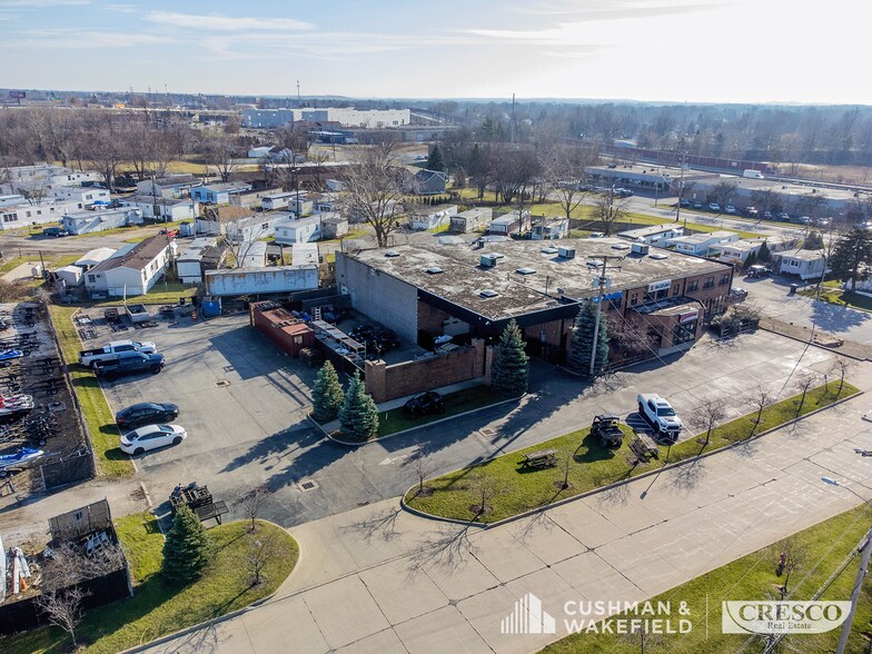 More Photos Of 23360 Michelle Dr, Bedford Heights Showroom For Sale