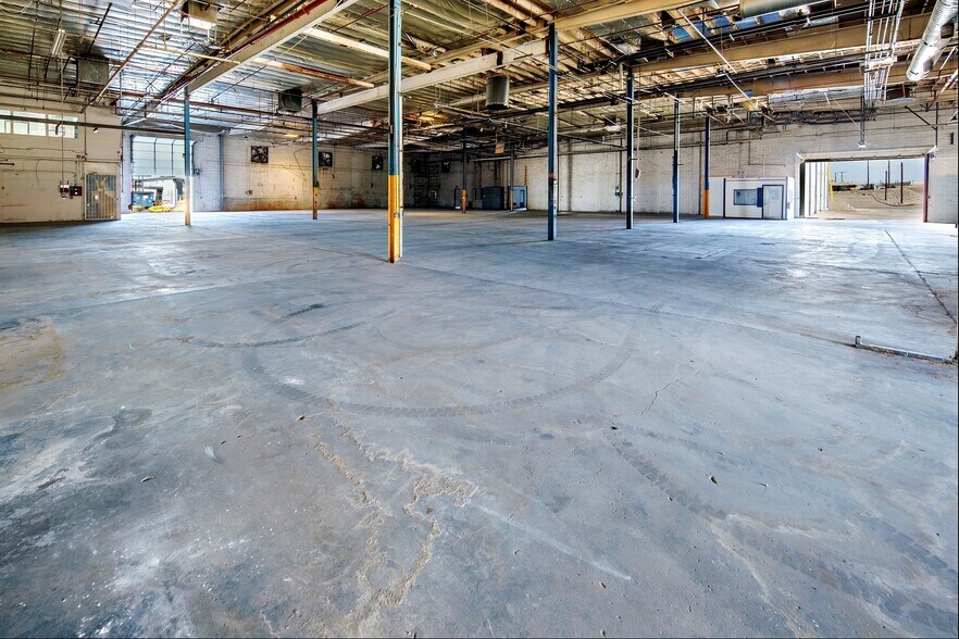 More Photos Of 1790 Industrial Blvd, Lake Havasu City Warehouse For Sale