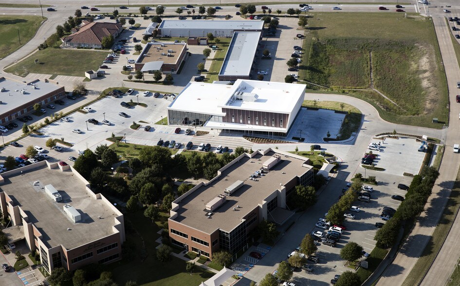 More Photos Of 1125 Raintree Cir, Allen Medical For Lease