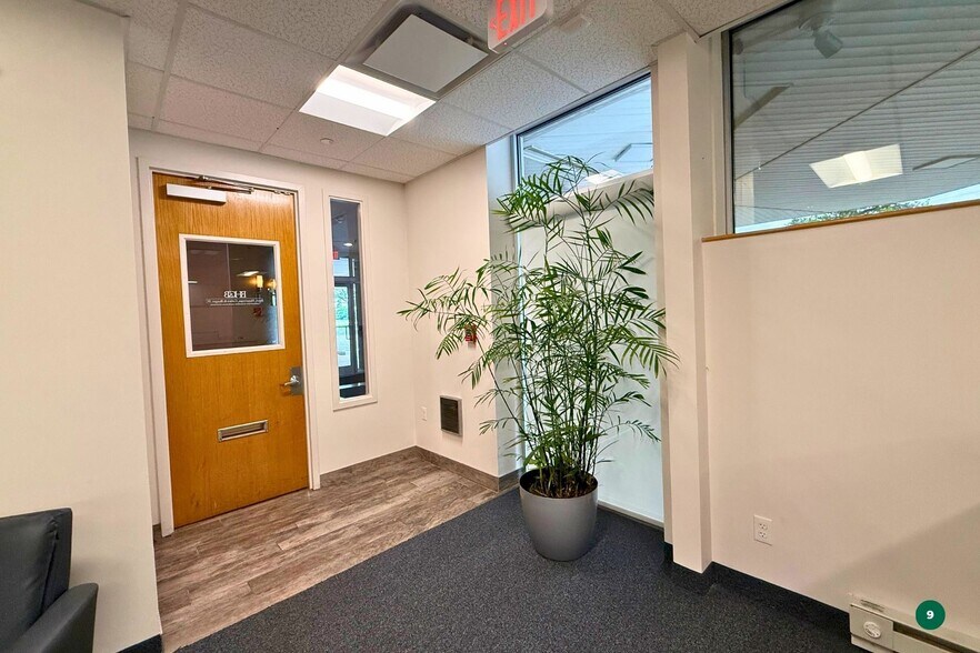 More Photos Of 1 Post Rd, Fairfield Office For Lease