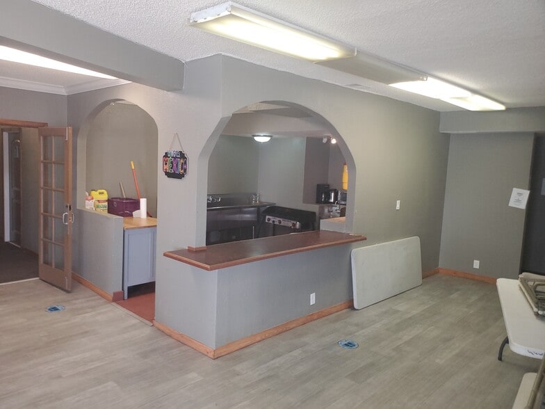 More Photos Of 13041 San Pablo Ave, San Pablo Freestanding For Lease
