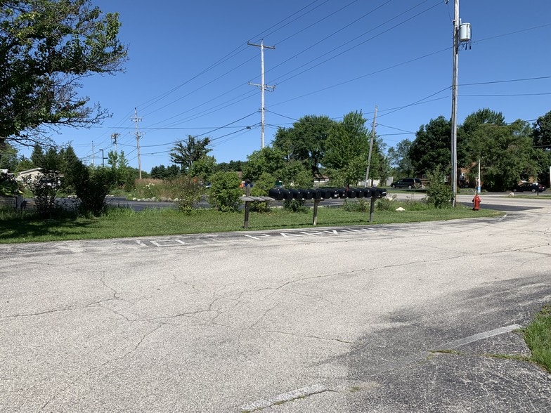 More Photos Of 14665 Lisbon Rd, Brookfield Medical For Lease