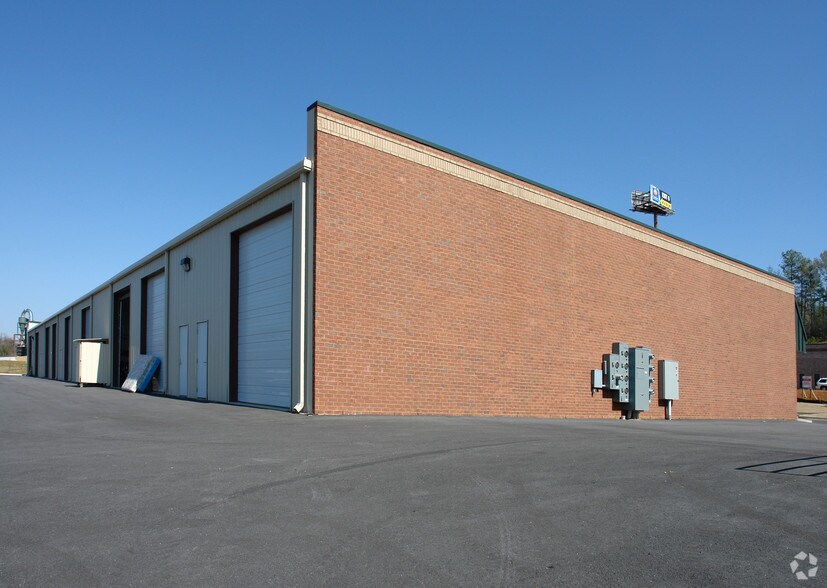 More Photos Of 5306 Palmero Ct, Buford Light Distribution For Lease