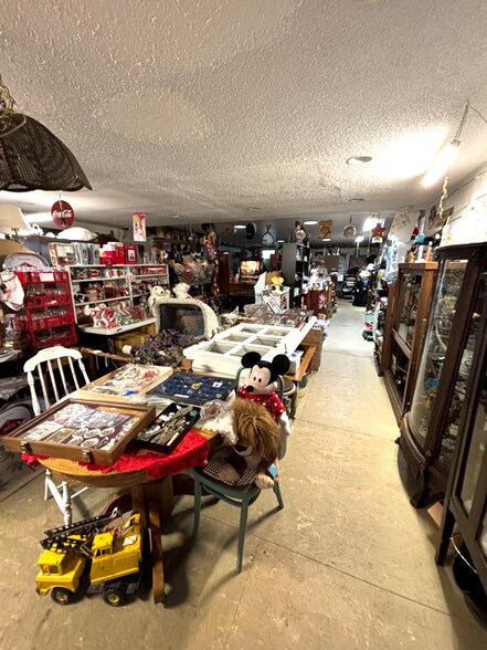More Photos Of 5818 S Us-220 Hwy, Linden Freestanding For Sale