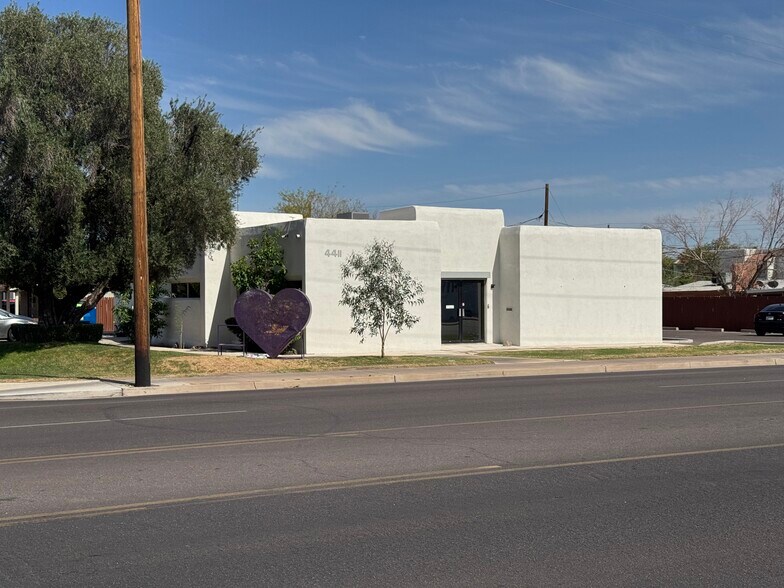 Primary Photo Of 4411 N 19th Ave, Phoenix Office For Sale