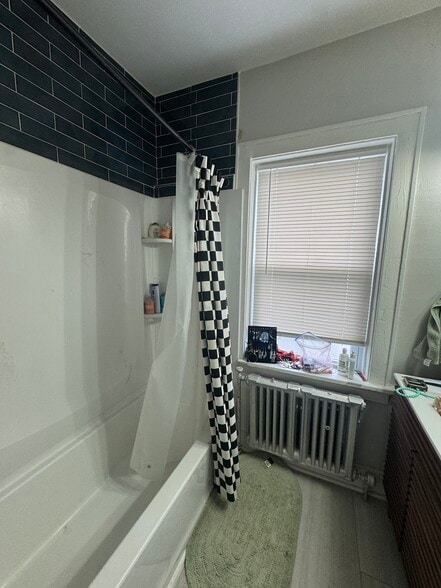 More Photos Of 1027 E Center St, Milwaukee Apartments For Sale