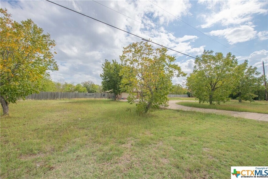 More Photos Of 4806 Clear Creek Rd, Killeen Office For Sale