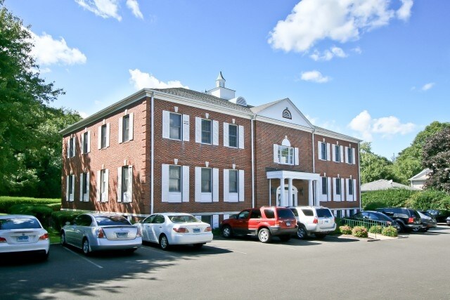 More Photos Of 40 E Putnam Ave, Cos Cob Medical For Lease