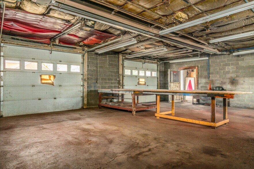 More Photos Of 1486 Abbott Rd, Lackawanna Freestanding For Sale