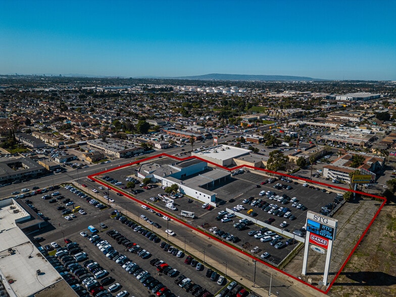 More Photos Of 8559 Artesia Blvd, Bellflower Auto Dealership For Sale
