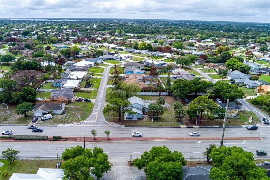 More Photos Of 1514 SE Port St Lucie Blvd, Port Saint Lucie Office For Sale