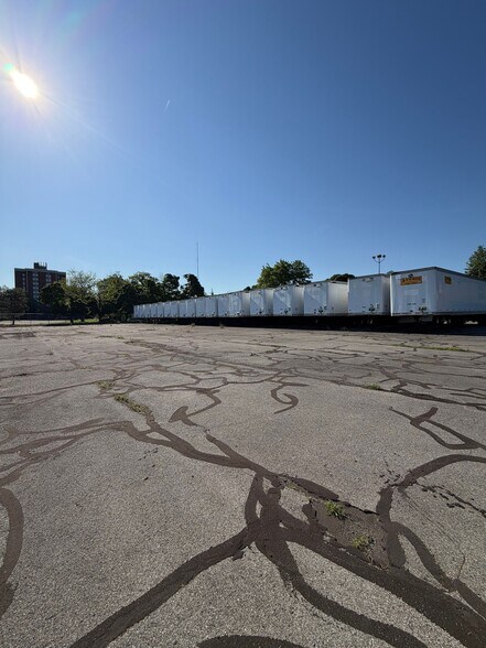 More Photos Of 95 Ames St, Rochester Land For Lease