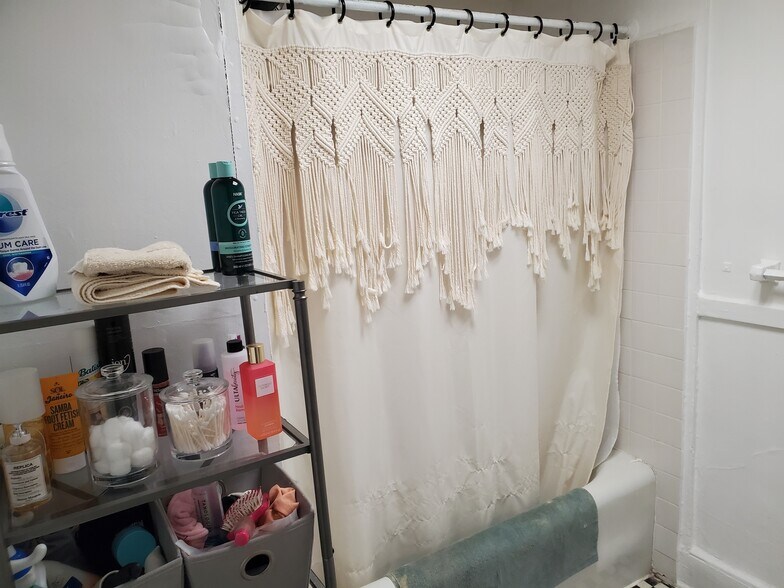 More Photos Of 327 Main St, Binghamton Apartments For Sale