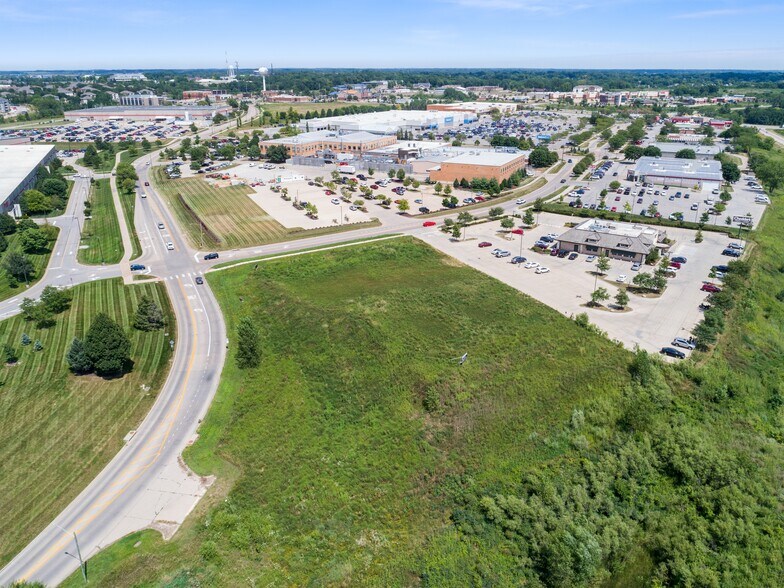 More Photos Of 2830 Commerce Dr, Coralville Land For Sale