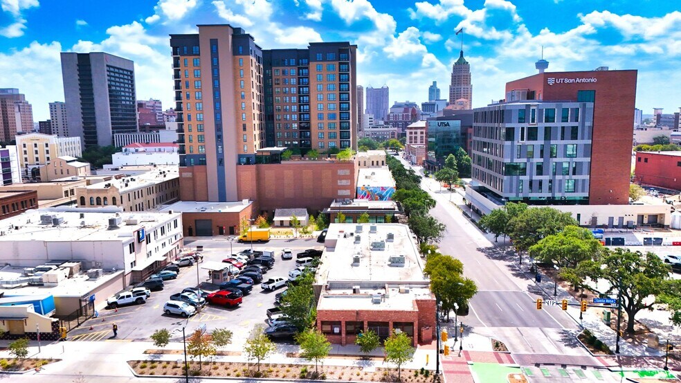 More Photos Of 717 Dolorosa St, San Antonio Office For Lease