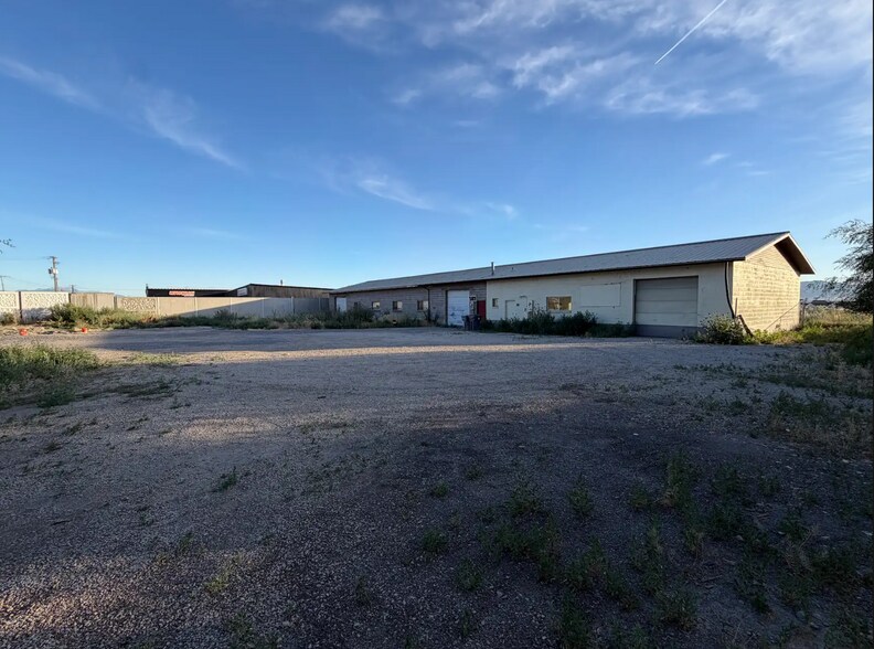 More Photos Of 589 N Geneva Rd, Lindon Warehouse For Sale