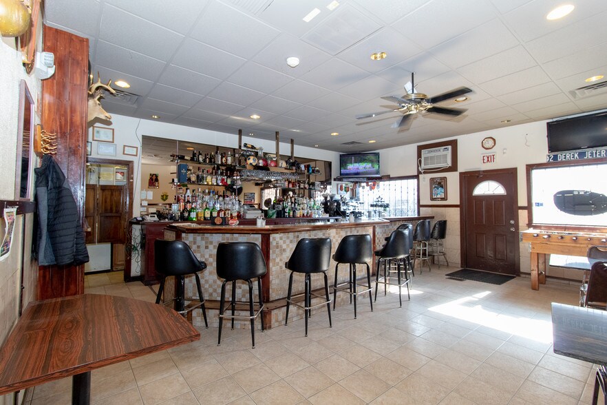 More Photos Of 172 Maple St, Naugatuck Restaurant For Sale