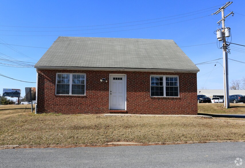 More Photos Of 3306 Baltimore Blvd, Finksburg Auto Repair For Lease