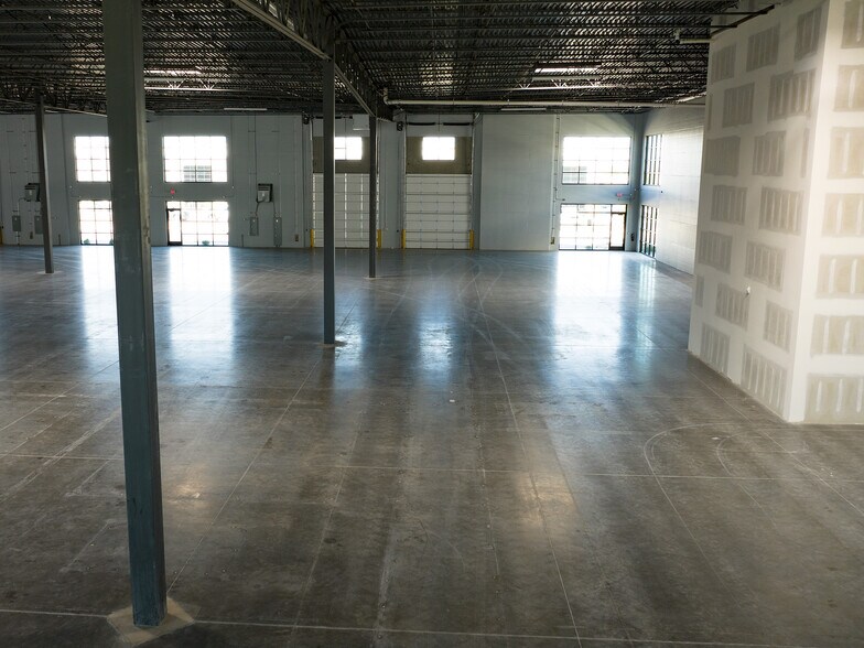 More Photos Of 2279 1250, Woods Cross Warehouse For Lease