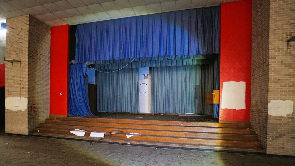 More Photos Of 5909 England St, Houston Schools For Sale