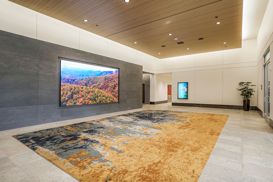 More Photos Of 4601 Dtc Blvd, Denver Office For Lease