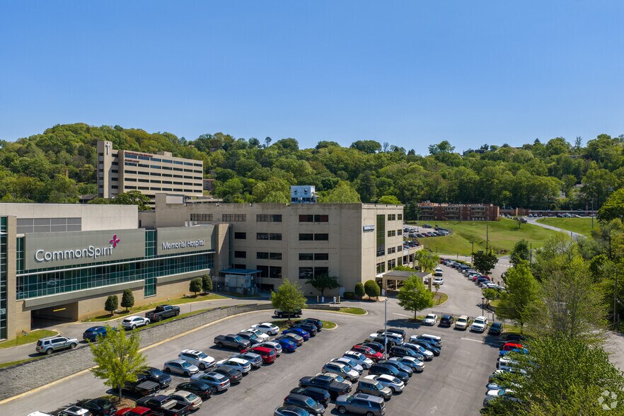More Photos Of 605 Glenwood Ave, Chattanooga Medical For Lease