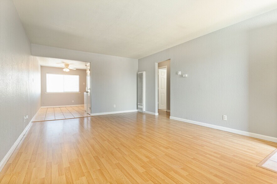More Photos Of 1017 H St, Antioch Apartments For Sale