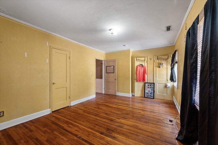 More Photos Of 565 Savannah Hwy, Charleston Office Residential For Sale