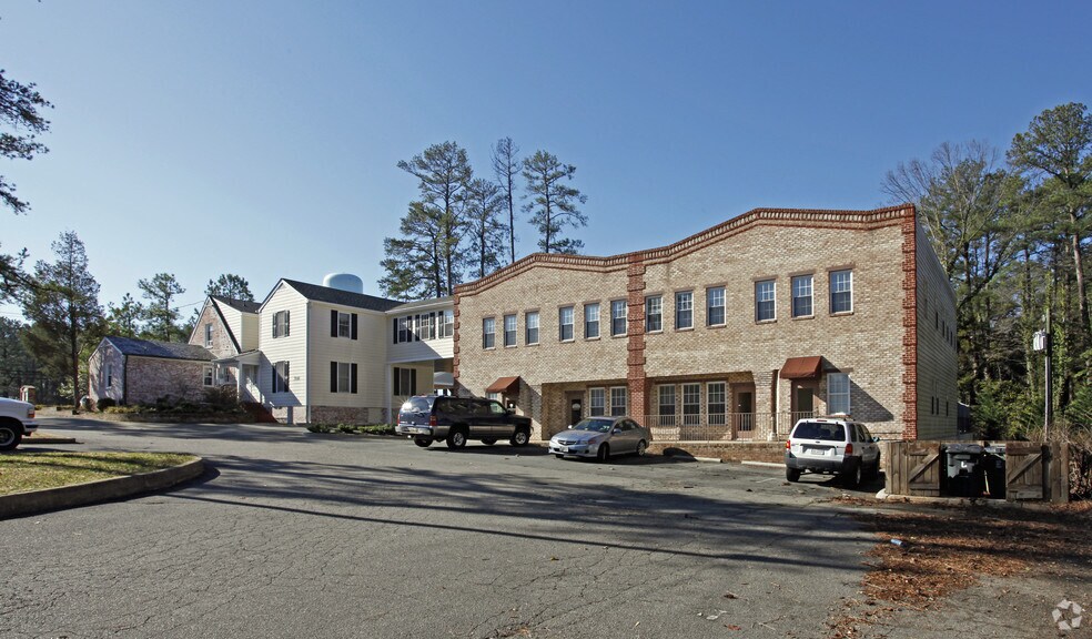 More Photos Of 7840-7846 Forest Hill Ave, Richmond Office For Lease