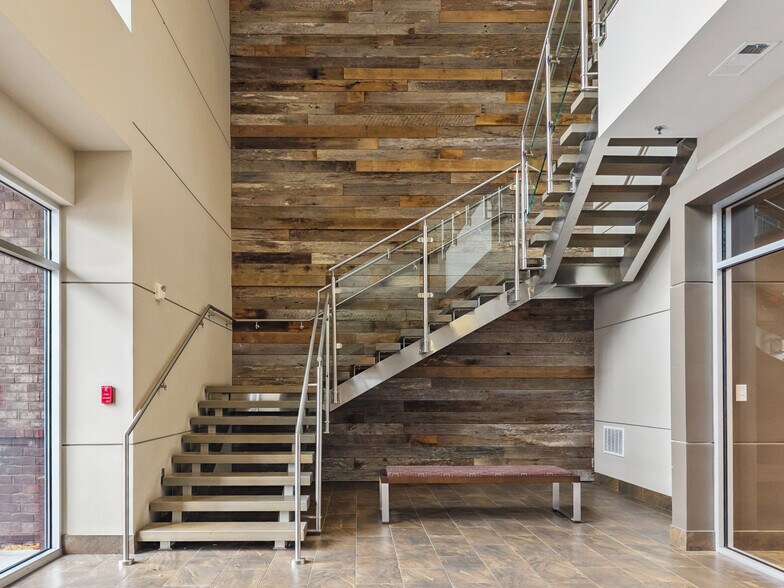 More Photos Of 2179 Edward Curd Ln, Franklin Loft Creative Space For Sale